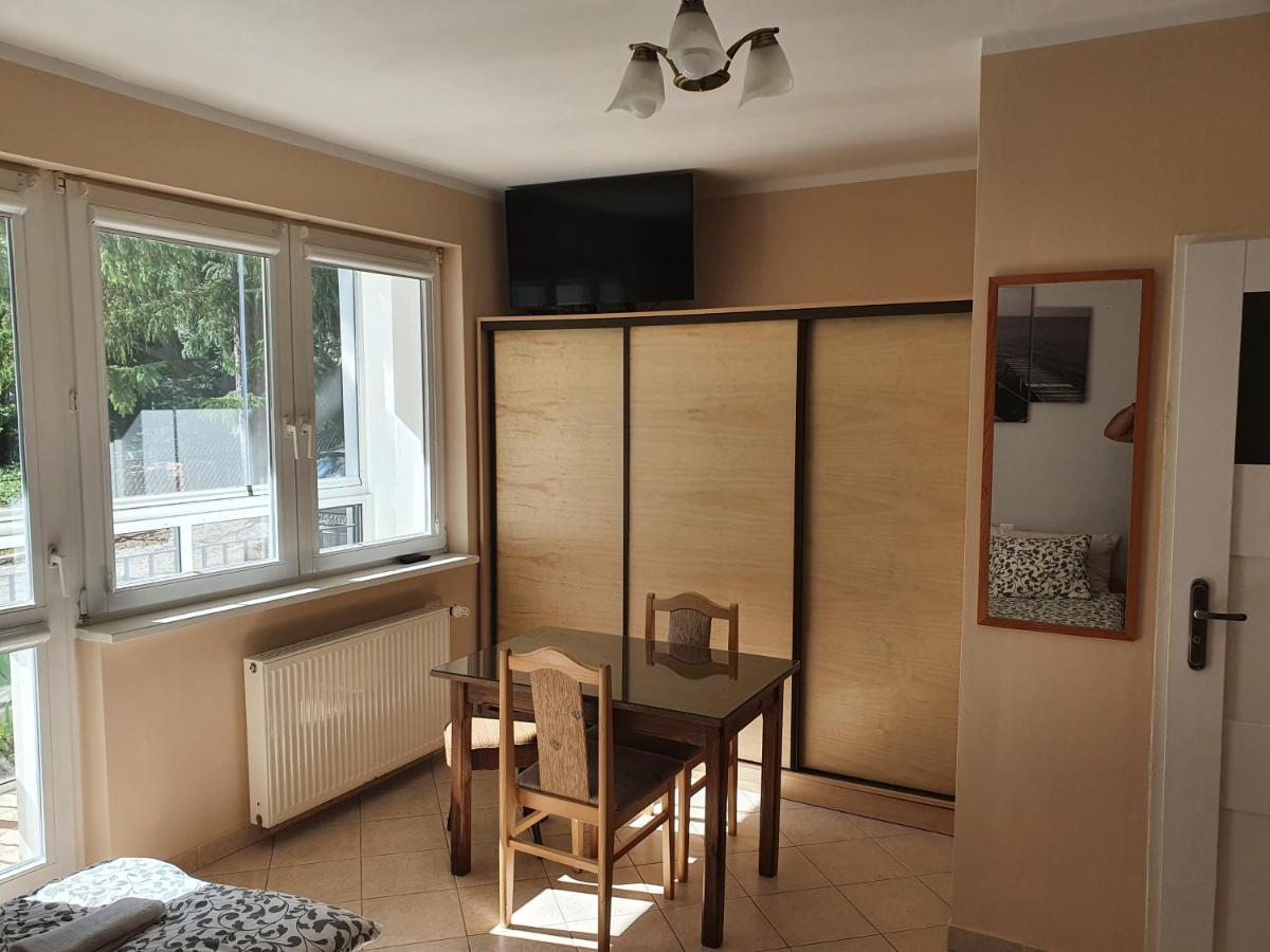Wind Caroline Hotel Jastrzebia Gora Exterior photo